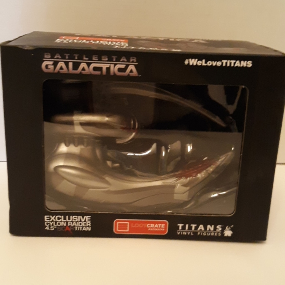 Battlestar Galactica Cylon Raider